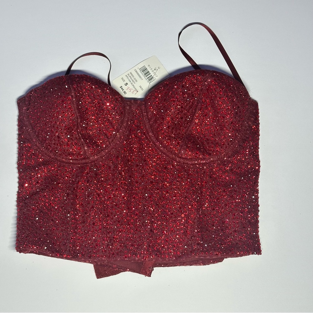 Burgundy windsor corset